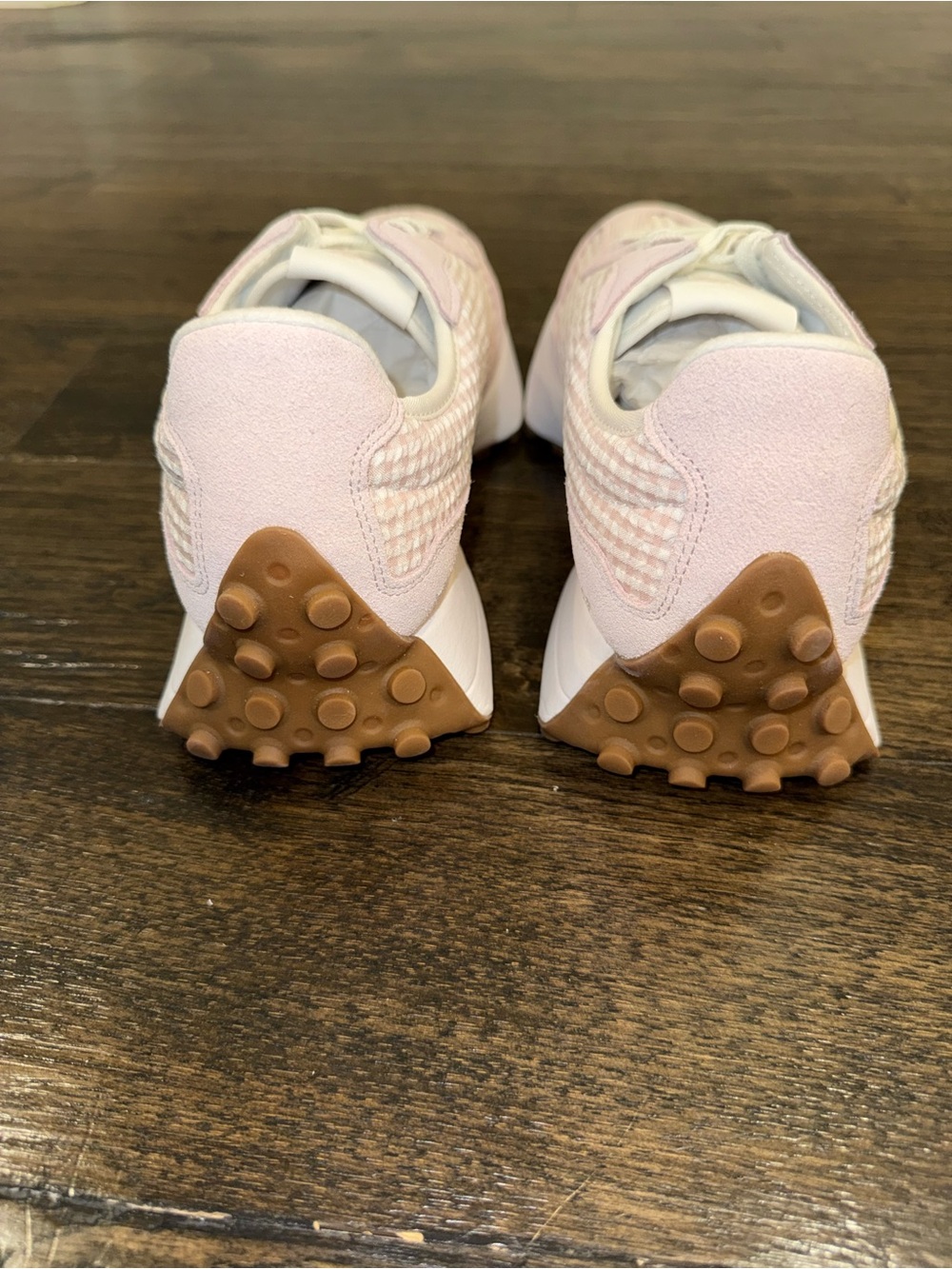 New Balance 327 Pink & White Gingham Women's Retro Runner Sneaker - Picture 11 of 16